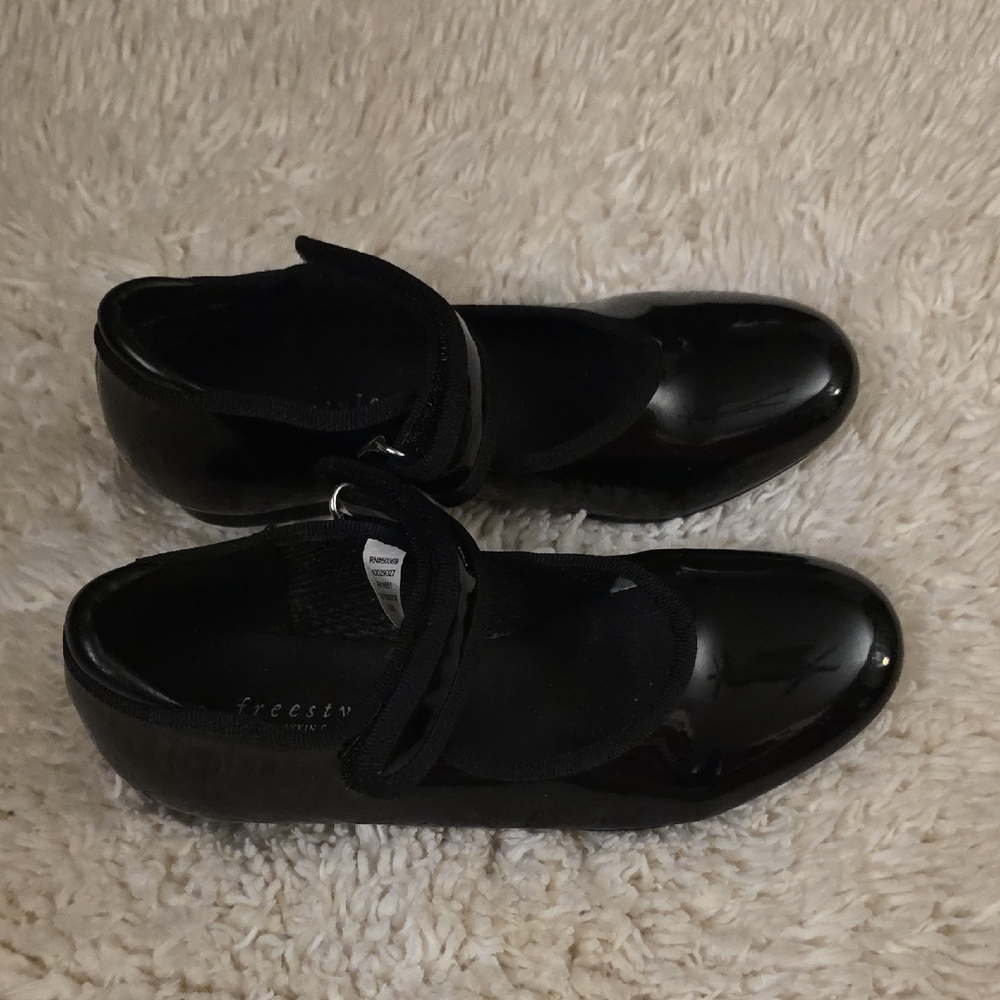Danskin Black Patent Tap Shoes